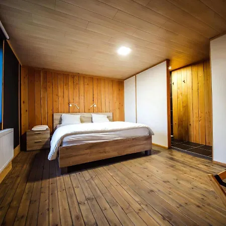 Spacious In With Garden Vakantiehuis Gesves